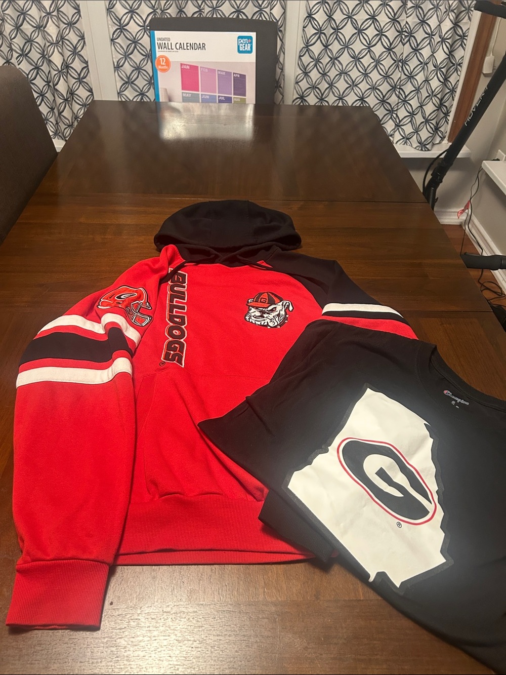 Georgia Bulldogs Red & Black Hooded Pullover Hoodie and T-Shirt